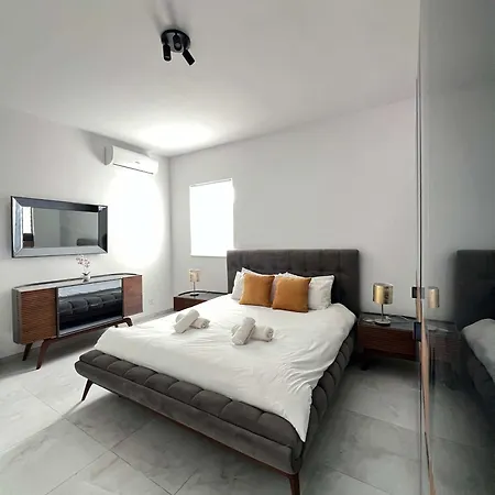 Swieqi Modern 3bdr Penthouse By Pmi Malta *